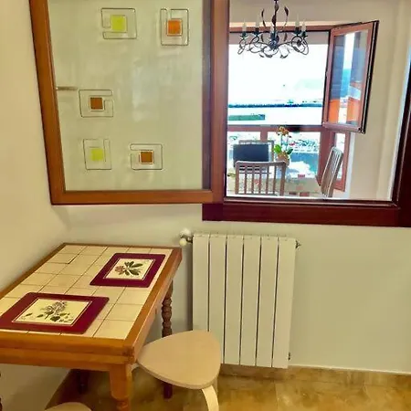 Ertzilla - Vistas Al Mar. דירה *