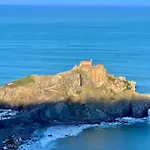 Ertzilla - Vistas Al Mar. 베르메오