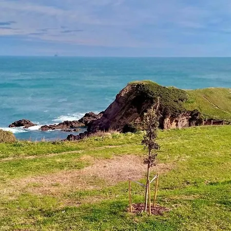 Ertzilla - Vistas Al Mar. Bermeo