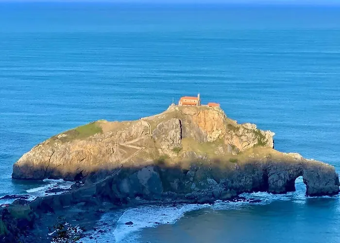 Ertzilla - Vistas Al Mar. 贝梅奥