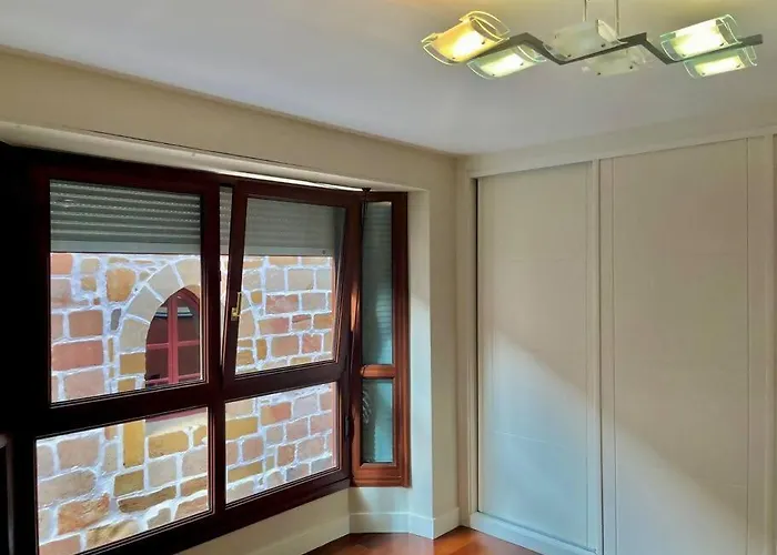 Ertzilla - Vistas Al Mar. 贝梅奥